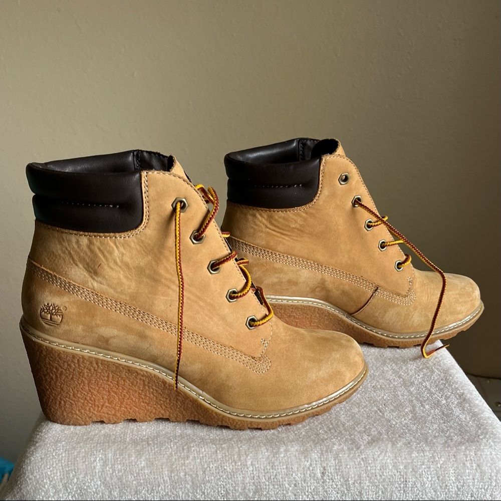 Timberland Women’s Amston Premium leather wedges style boots - Picture 4 of 10
